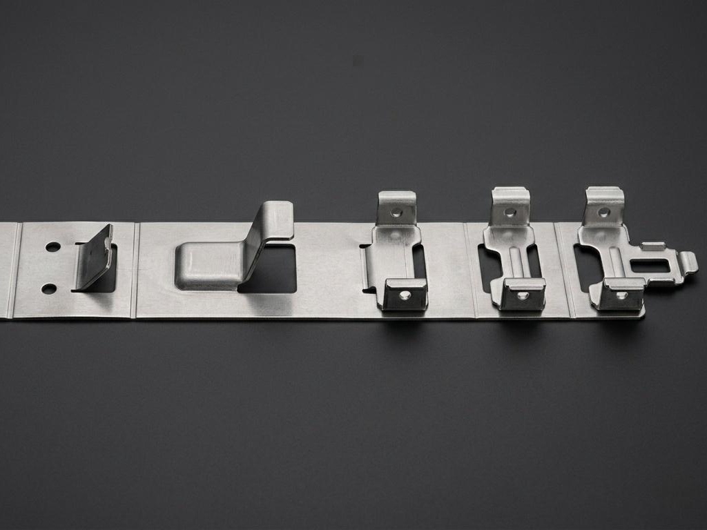 progressive-die-strip-progression-sample progressive-die-strip-progression-sample
